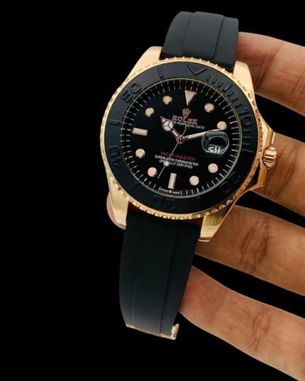 Rolex Yacht-Master 40 Everose Gold Black Dial