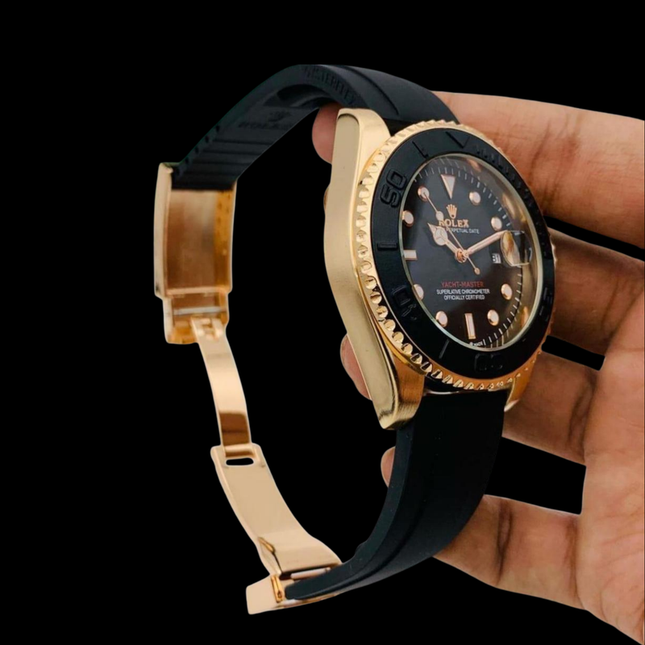 Rolex Yacht-Master 40 Everose Gold Black Dial